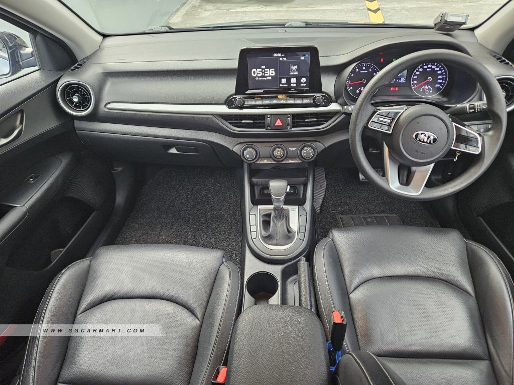 Kia Cerato 1.6A LX