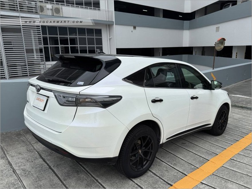 Toyota Harrier 2.0A Premium Panoramic Roof Style Mauve