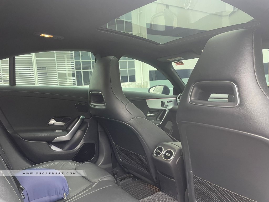 Mercedes-Benz CLA-Class CLA180 AMG Line Premium