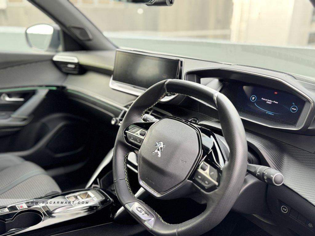 Peugeot e-2008 Electric GT