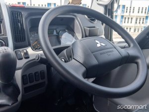 Mitsubishi Fuso Canter FEB21