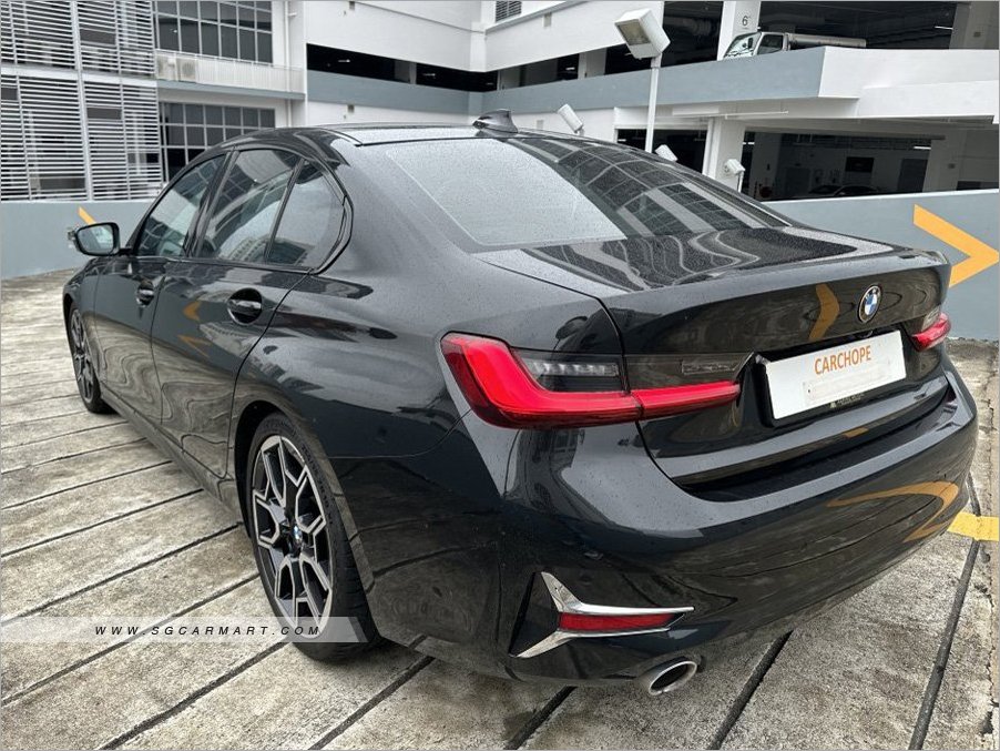 BMW 3 Series 320i Highline
