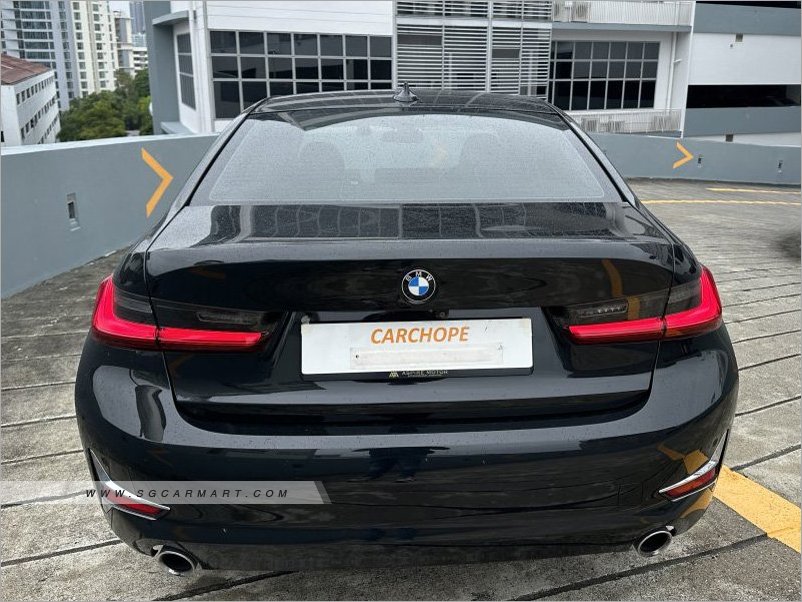 BMW 3 Series 320i Highline