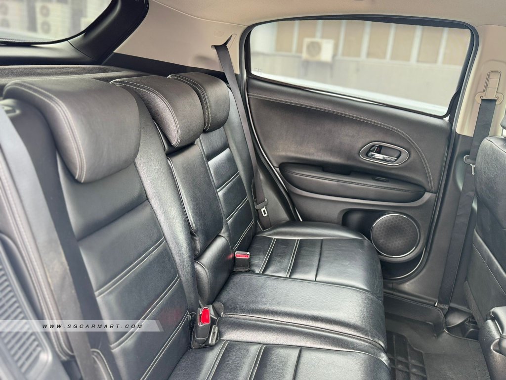 Honda Vezel Hybrid 1.5A X