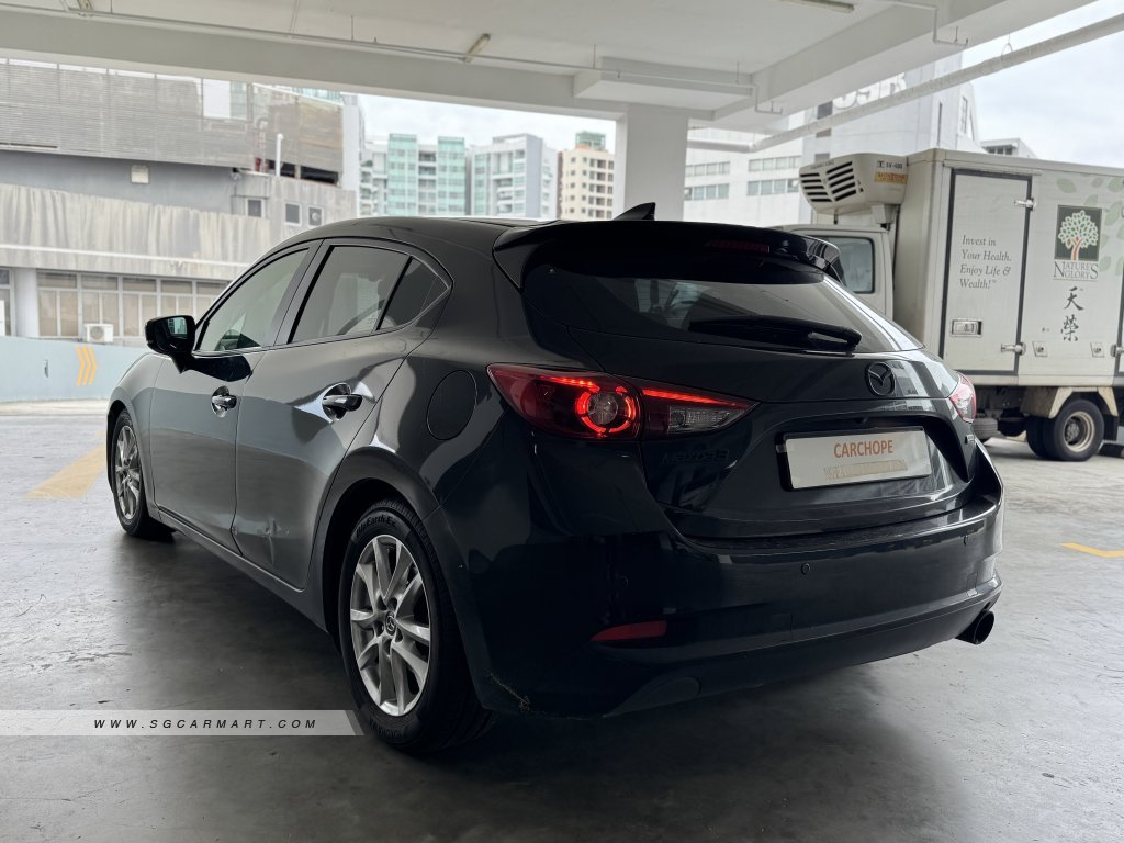 Mazda 3 HB 1.5A Deluxe Sunroof