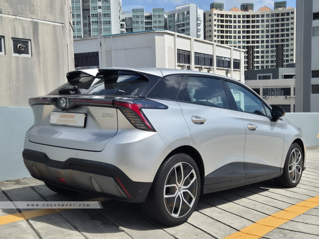 MG 4 Electric Trophy Sport LR