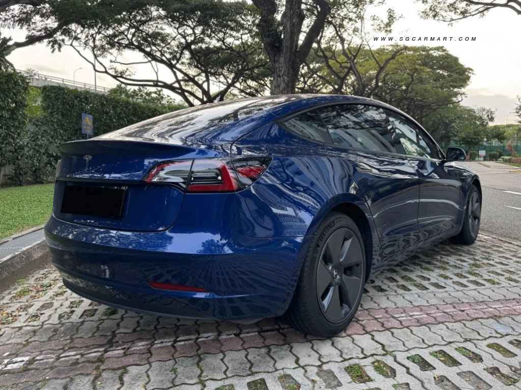 Tesla Model 3 Electric Standard Range RWD