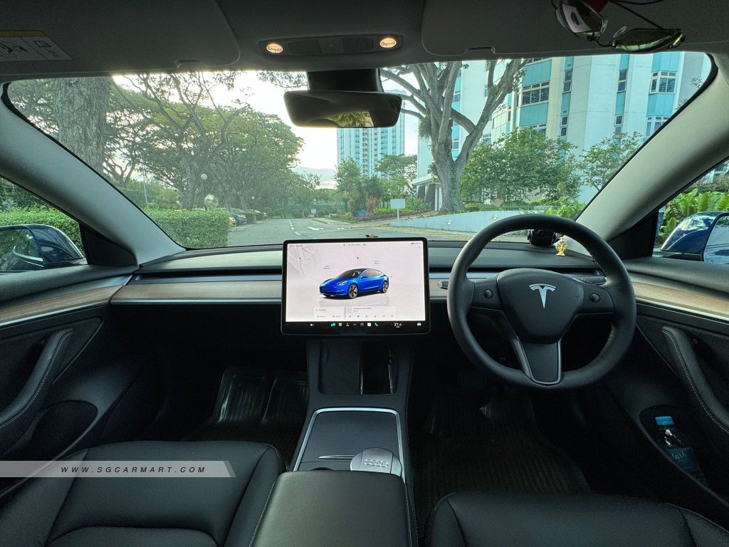 Tesla Model 3 Electric Standard Range RWD