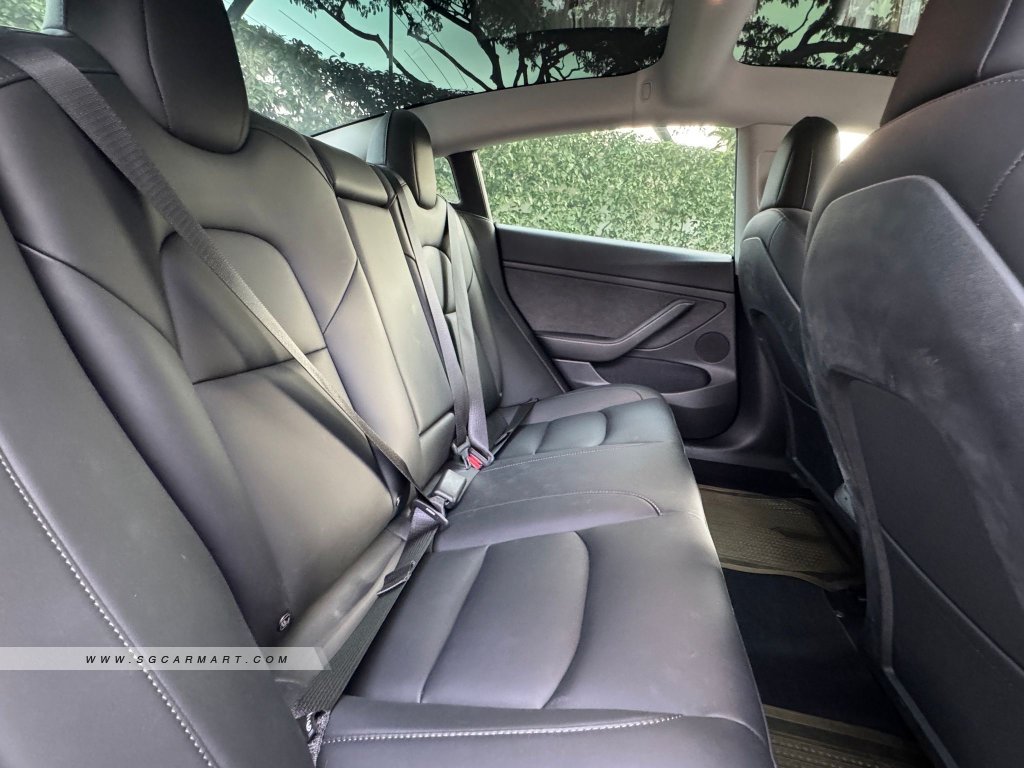Tesla Model 3 Electric Standard Range RWD