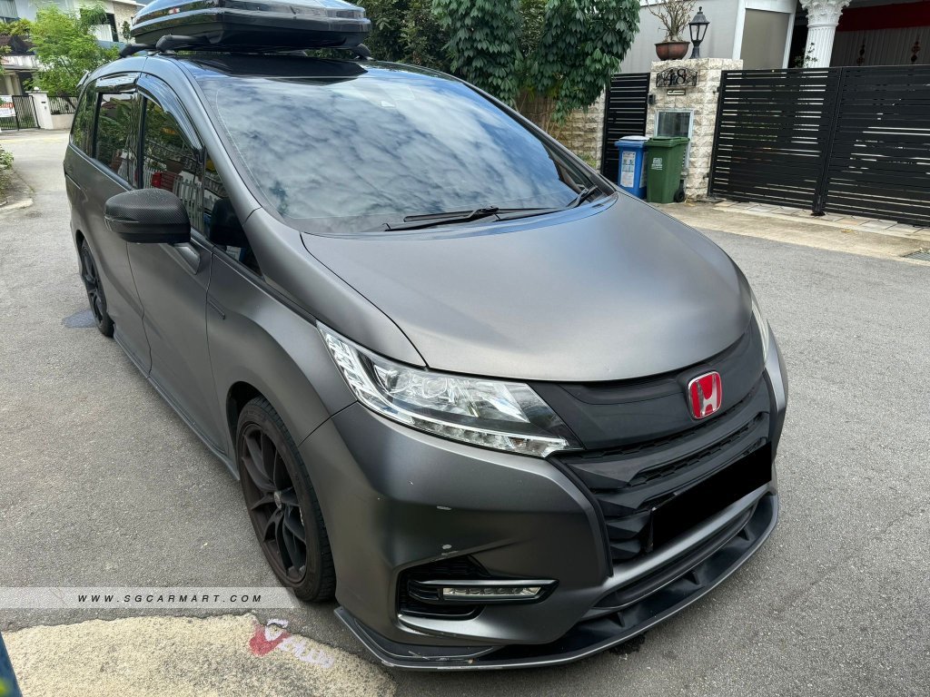 Honda Odyssey Hybrid 2.0A Absolute
