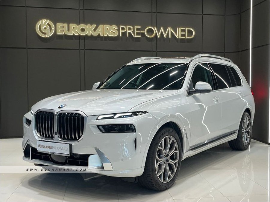 BMW X7 xDrive40i 7-Seater