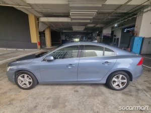 Volvo S60 T2
