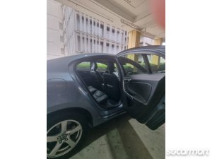 Volvo S60 T2