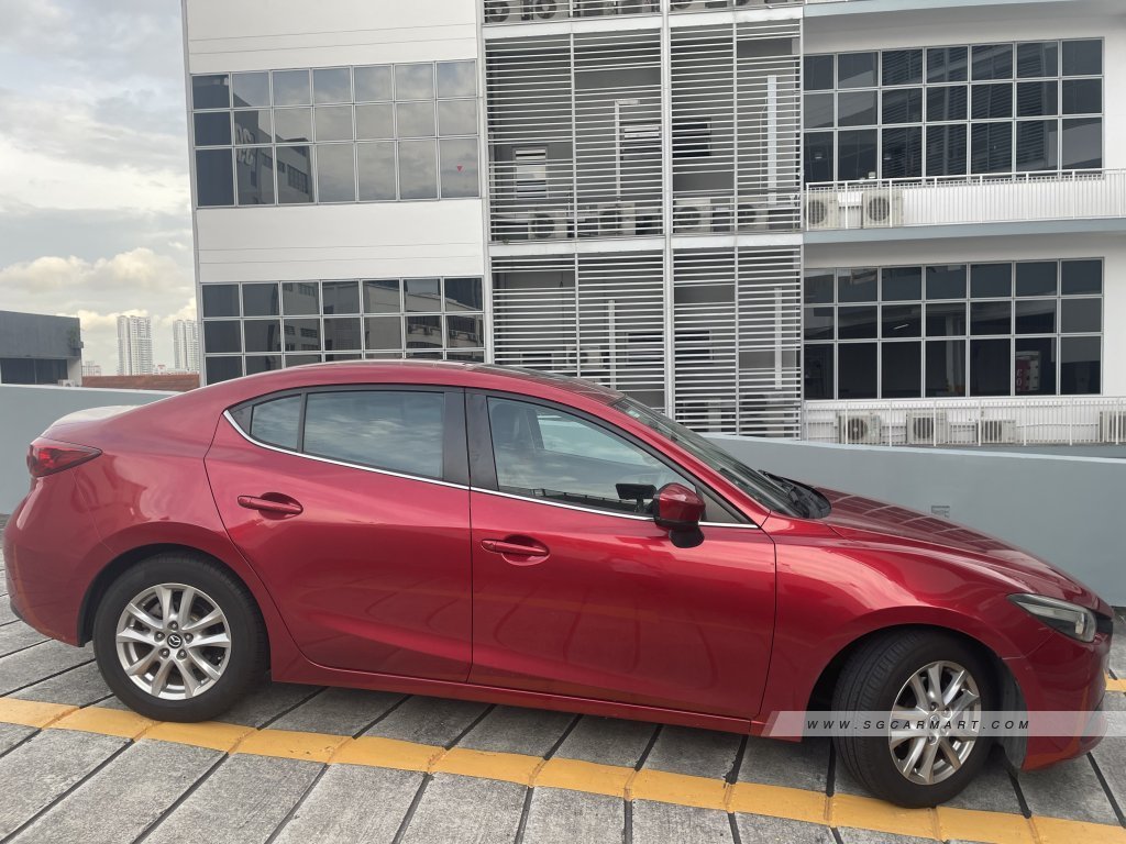 Mazda 3 1.5A Sunroof