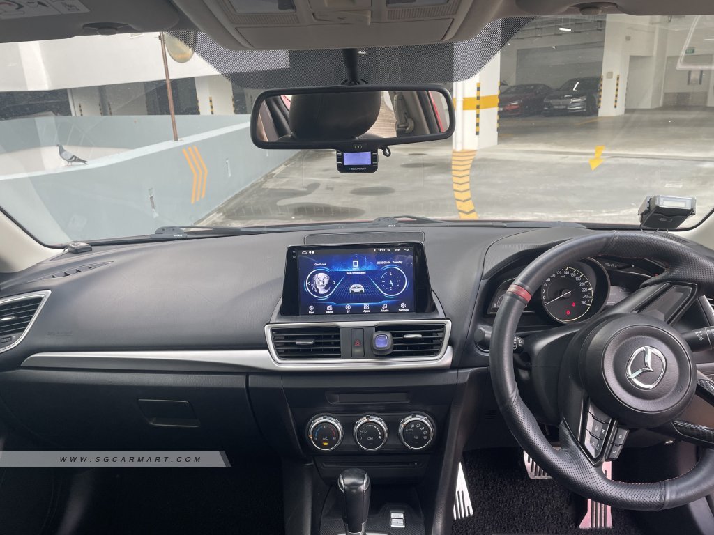 Mazda 3 1.5A Sunroof