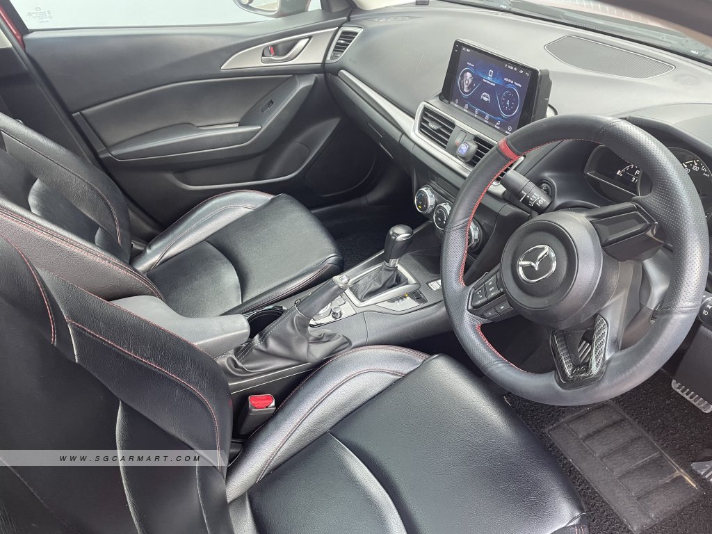 Mazda 3 1.5A Sunroof