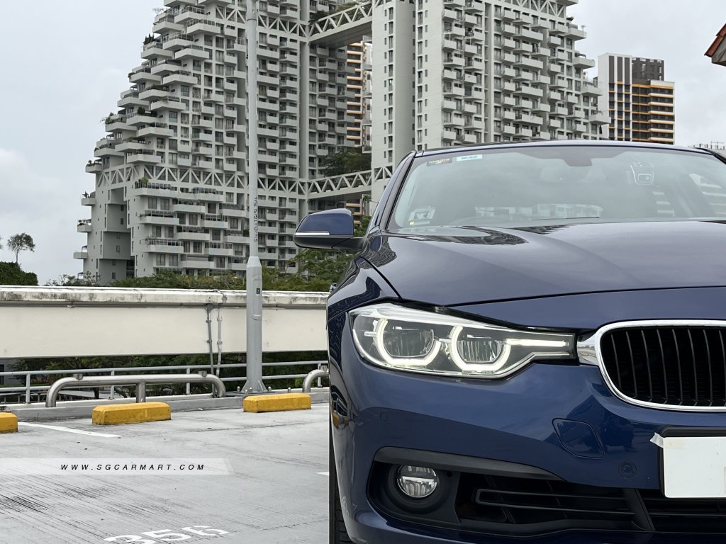 BMW 3 Series 318i