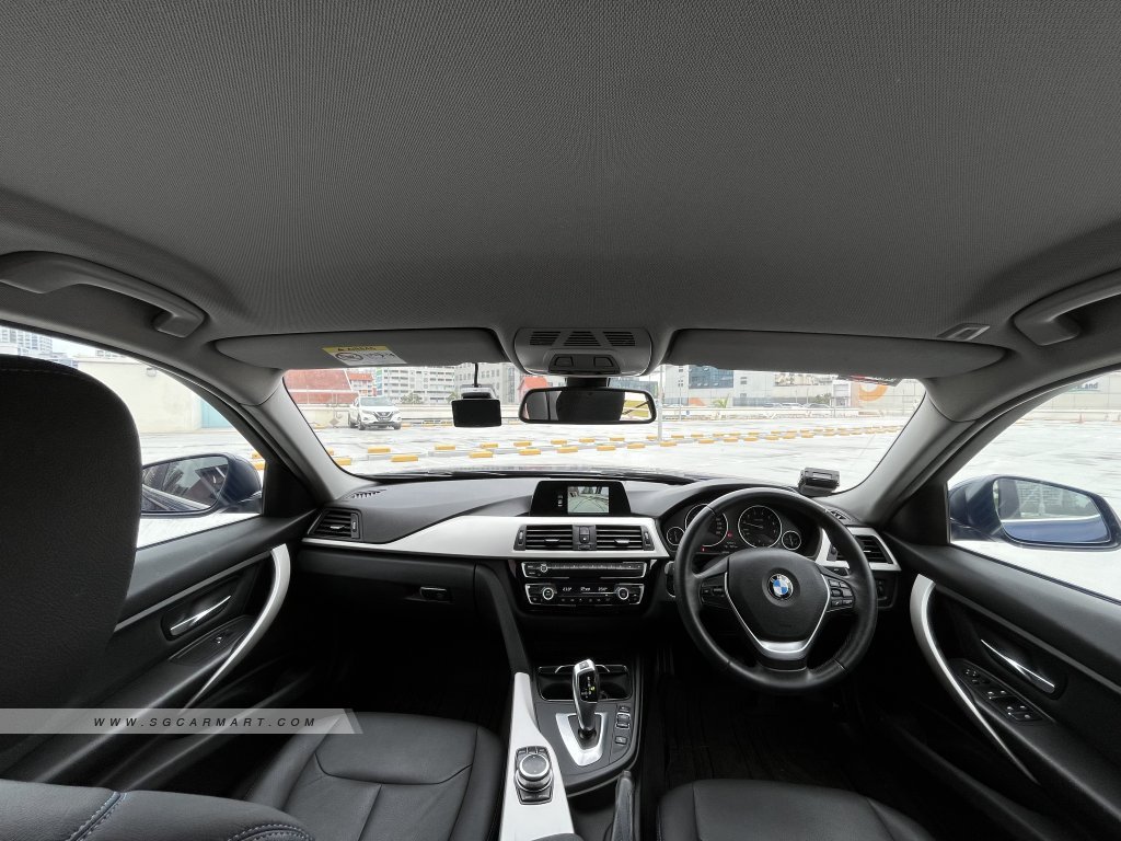 BMW 3 Series 318i