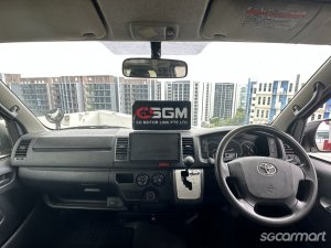 Toyota Hiace 2.8A DX