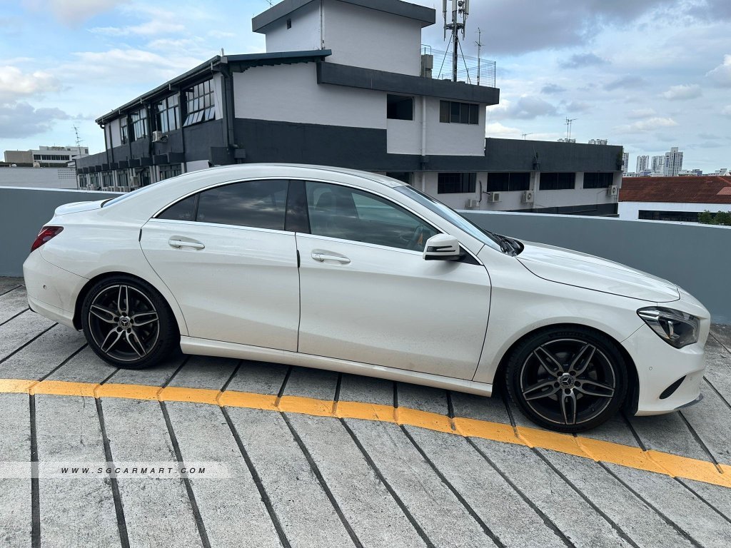 Mercedes-Benz CLA-Class CLA200 Urban