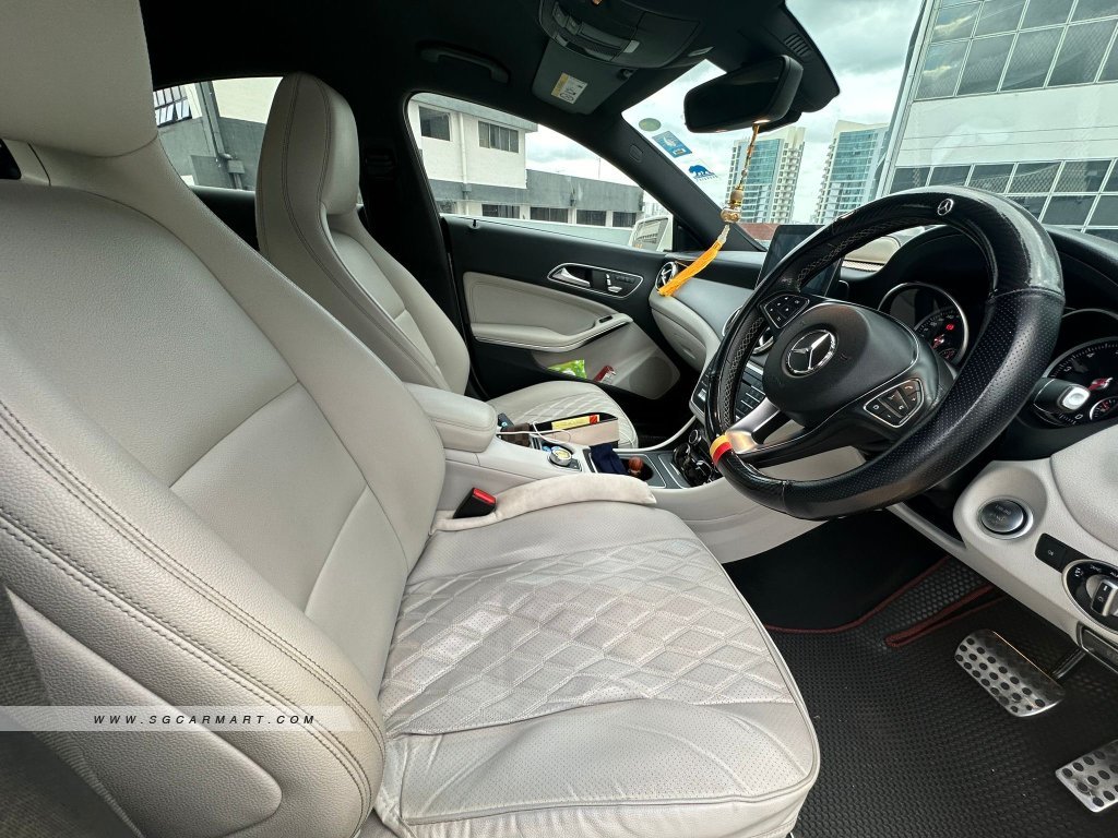 Mercedes-Benz CLA-Class CLA200 Urban