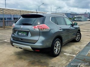 Nissan X-Trail 2.0A Premium 7-Seater Sunroof