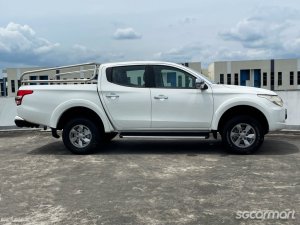 Mitsubishi Triton L200 Double-Cab 2.4A