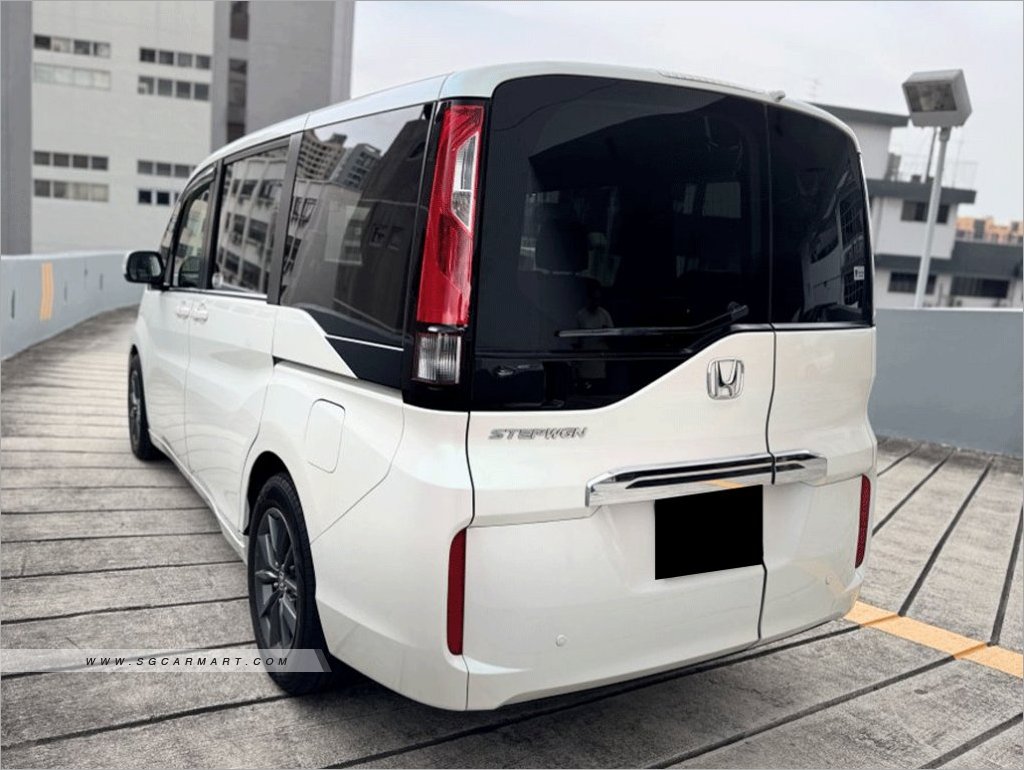 Honda Stepwagon 1.5A Spada