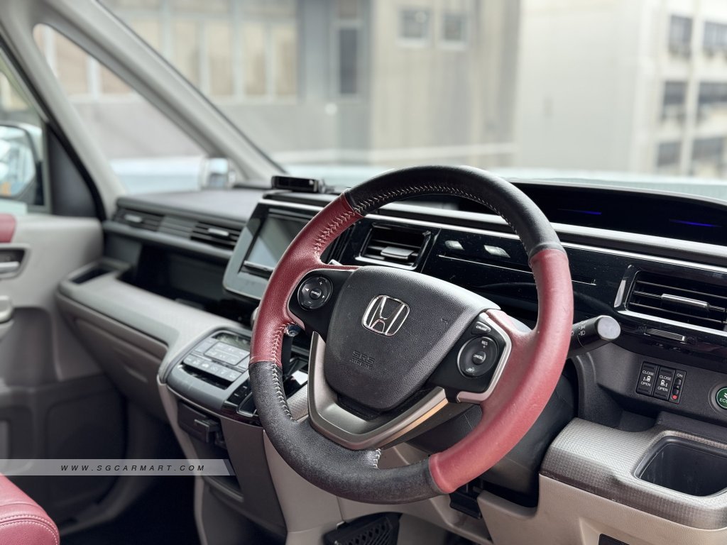 Honda Stepwagon 1.5A Spada