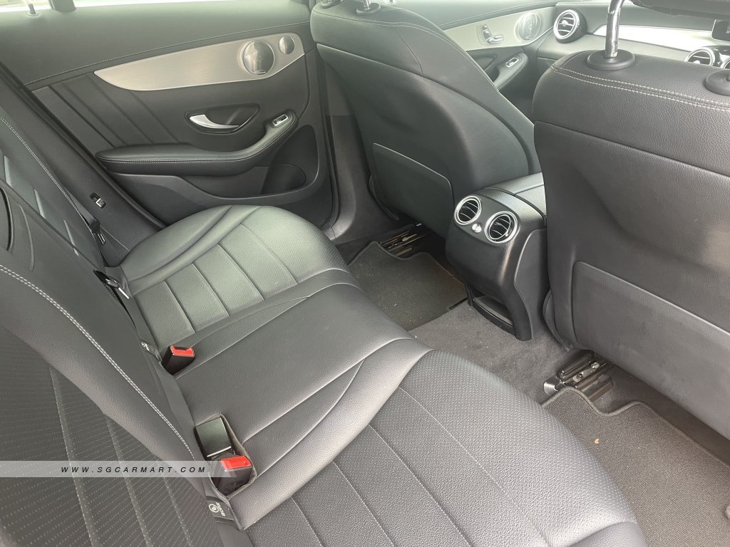 Mercedes-Benz GLC-Class GLC250 Coupe AMG Line