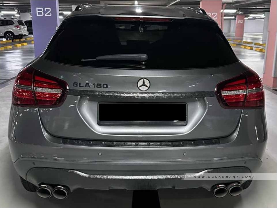 Mercedes-Benz GLA-Class GLA180 Urban Edition