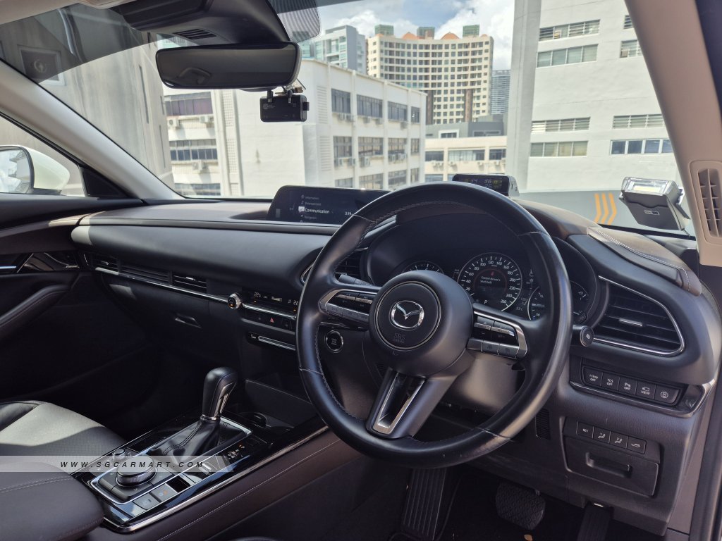 Mazda CX-30 2.0A Luxury