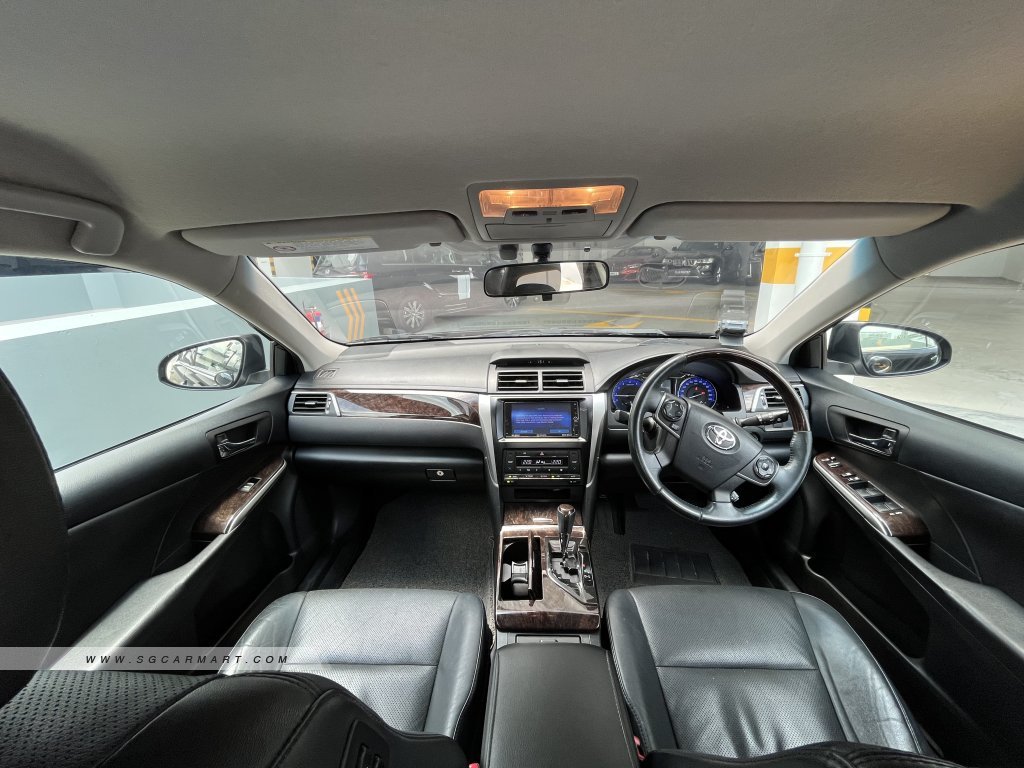 Toyota Camry 2.0A