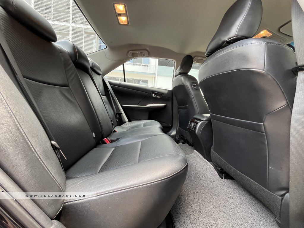 Toyota Camry 2.0A