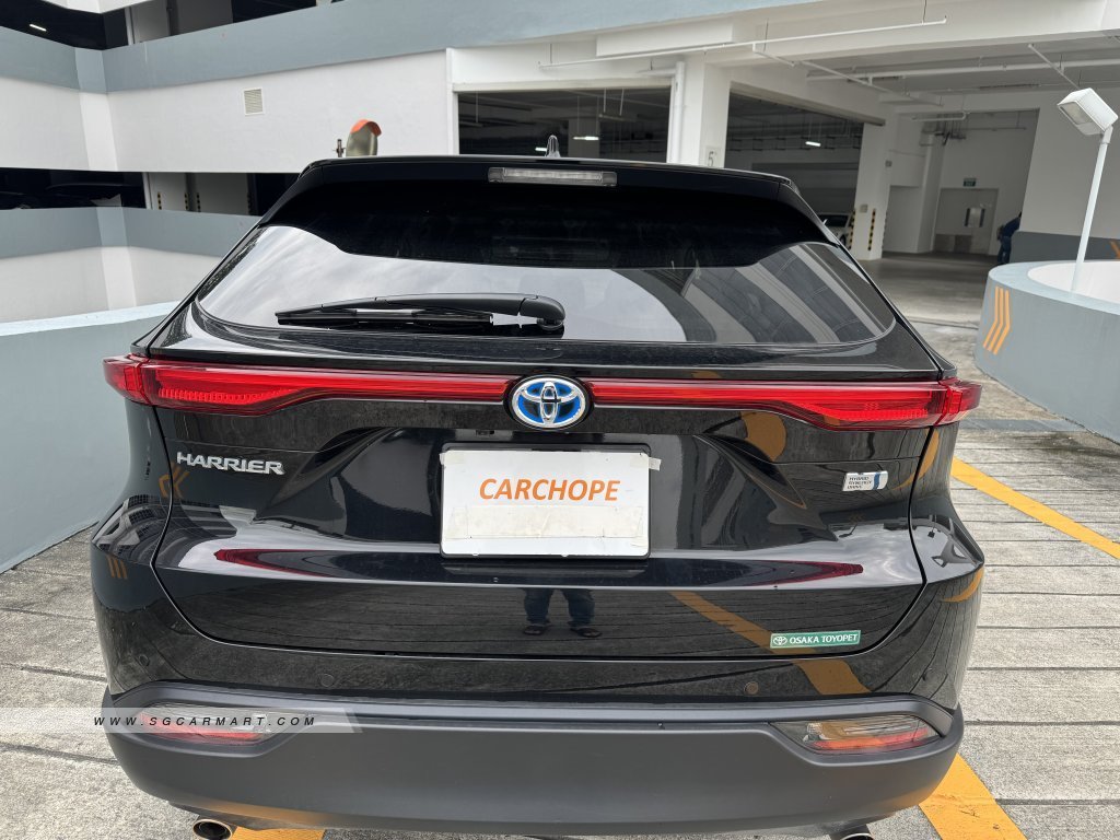 Toyota Harrier Hybrid 2.5A S