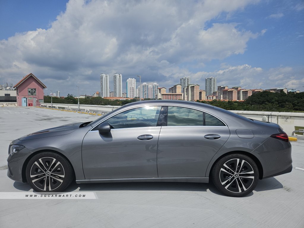 Mercedes-Benz CLA-Class CLA180 Mild Hybrid Progressive