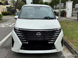 Nissan Serena e-POWER Hybrid 1.4A Highway Star Premium