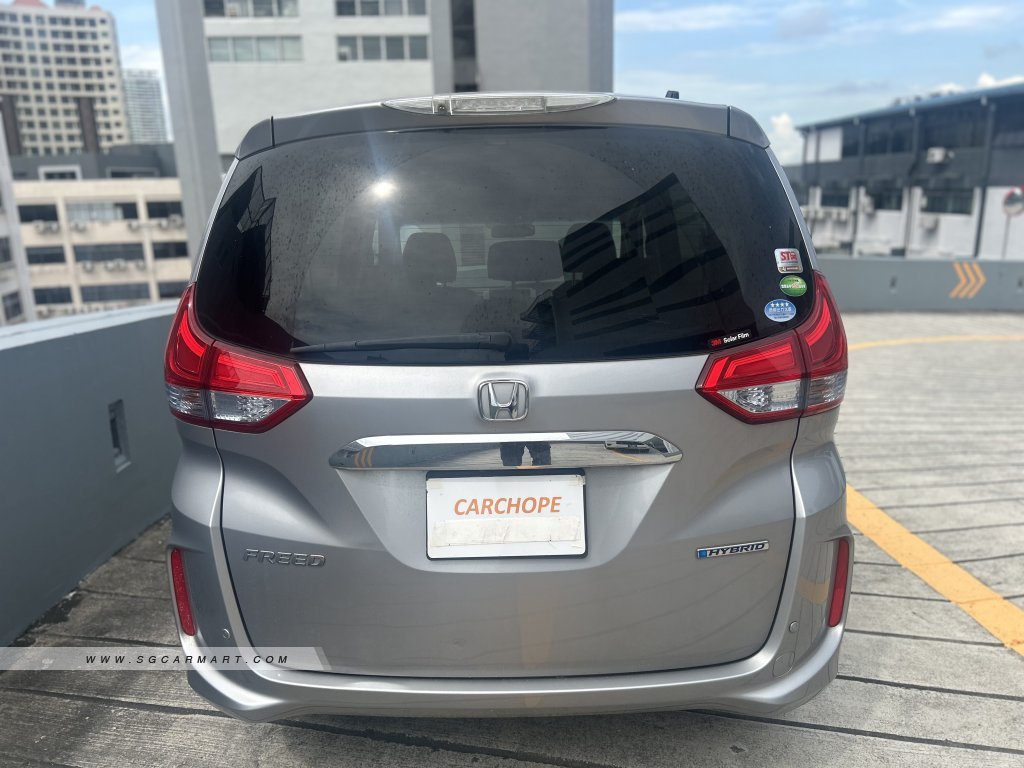 Honda Freed Hybrid 1.5A G