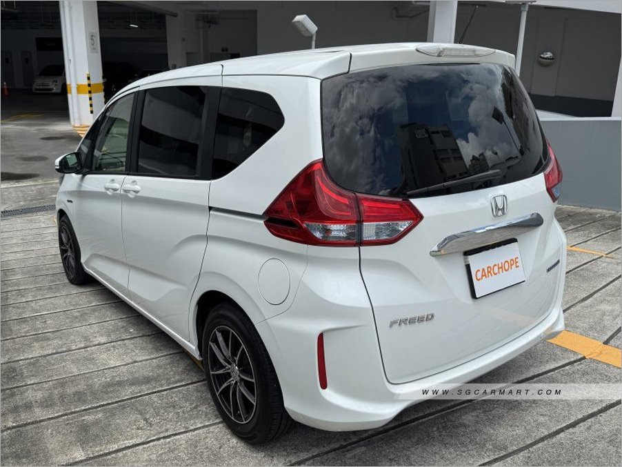 Honda Freed Hybrid 1.5A G Honda Sensing