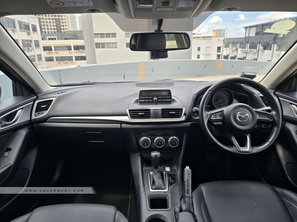 Mazda 3 1.5A