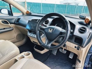 Honda Stream 1.8A (COE till 08/2028)