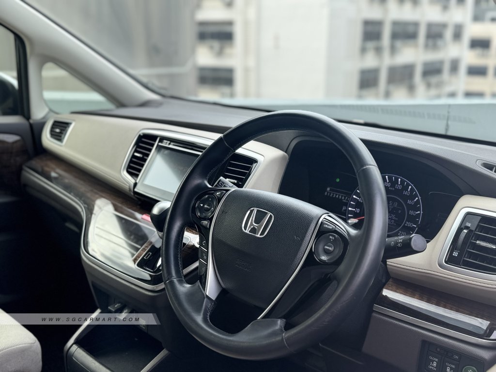 Honda Odyssey 2.4A EX-S 8-Seater