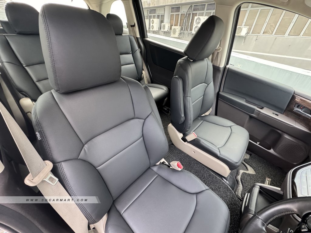 Honda Odyssey 2.4A EX-S 8-Seater