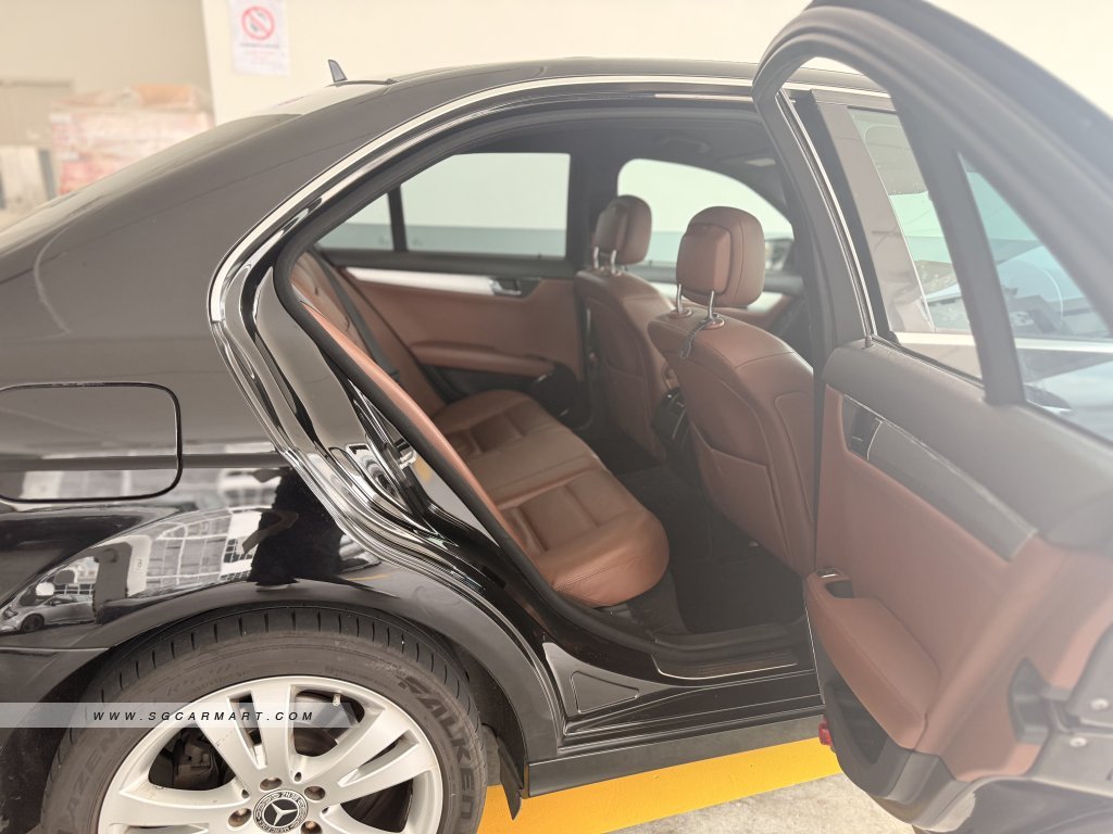 Mercedes-Benz C-Class C180K (COE till 04/2029)