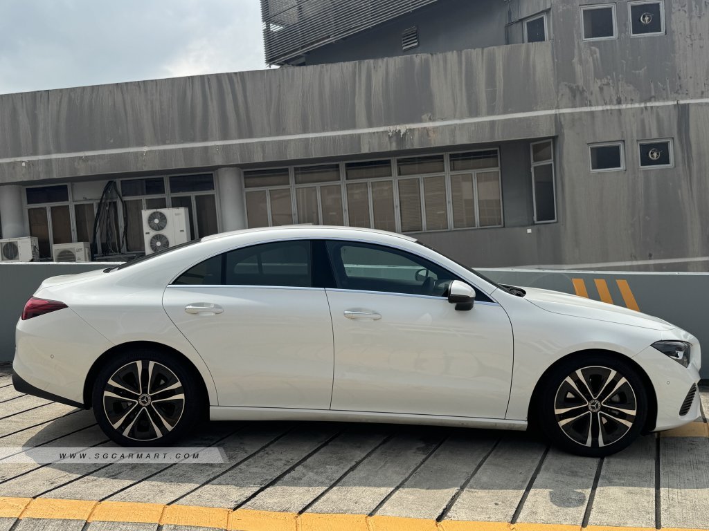 Mercedes-Benz CLA-Class CLA180 Mild Hybrid Progressive
