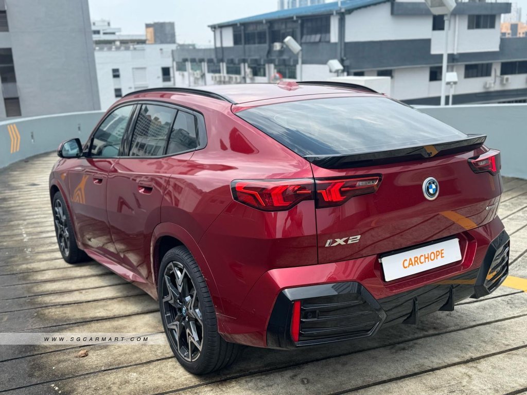 BMW iX2 Electric eDrive20 M-Sport