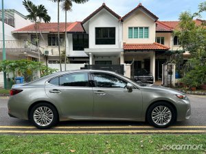 Lexus ES250 Luxury Sunroof