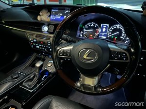 Lexus ES250 Luxury Sunroof