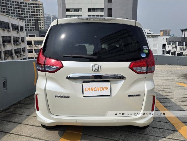 Honda Freed Hybrid 1.5A G