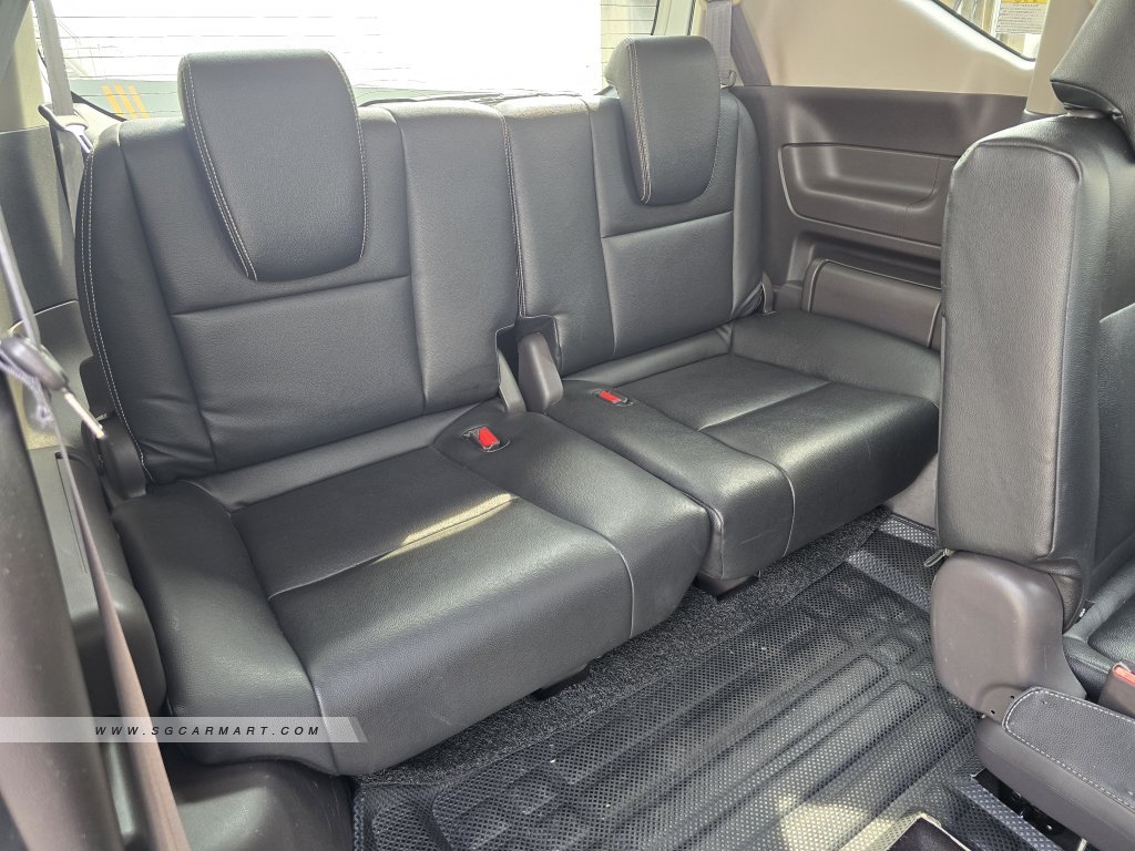 Honda Freed Hybrid 1.5A G